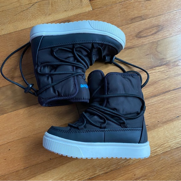 Native Boots Kids 10 Chamonix Black White Insulated Water Resistant Winter Snow - Picture 2 of 6